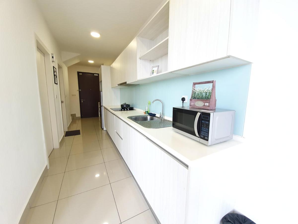 Solstice Cyberjaya By Easy Property Exterior photo